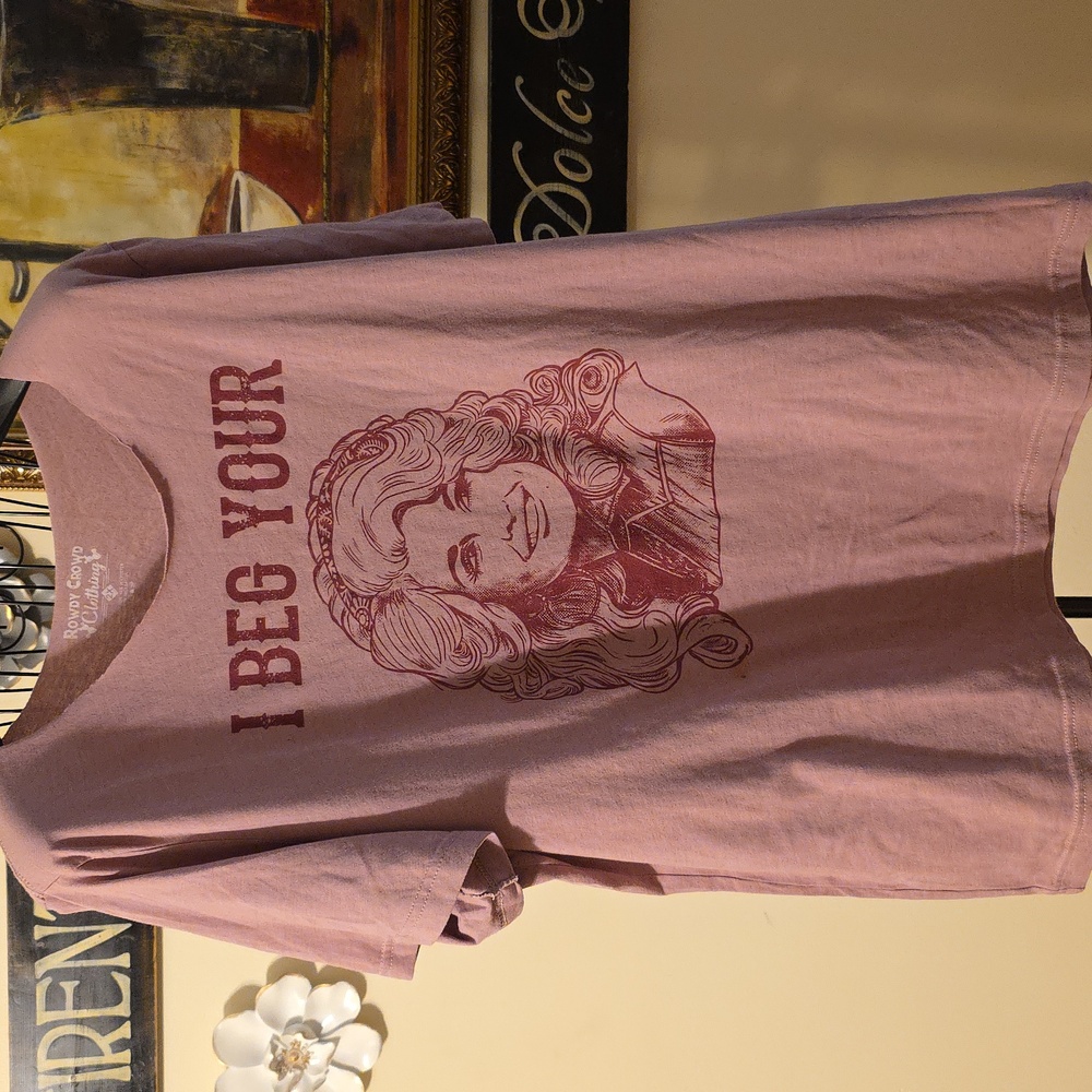 Rowdy Crowd Clothing Women's Pink Dolly Parton T-shirt Size 2X